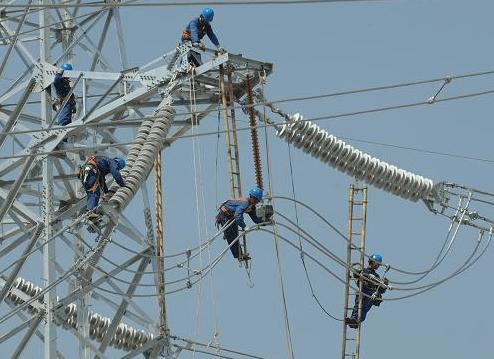 电力巡检无人机真的能替代人工巡检吗?(图2) 电力巡检无人机真的能替代人工巡检吗?(图2)