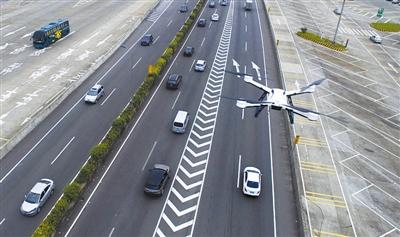 警用无人机空中巡逻为城市市容市貌做贡献(图2) 警用无人机